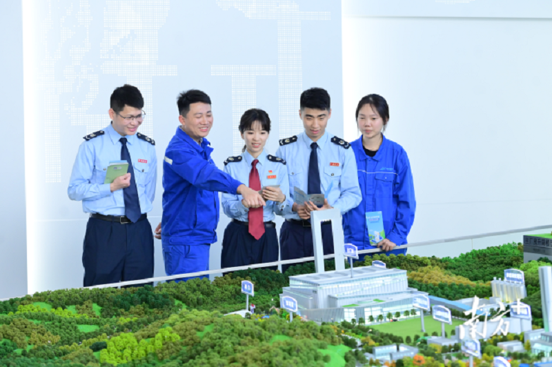 南方日报：佛山：税惠红利直达，助企逐绿向新